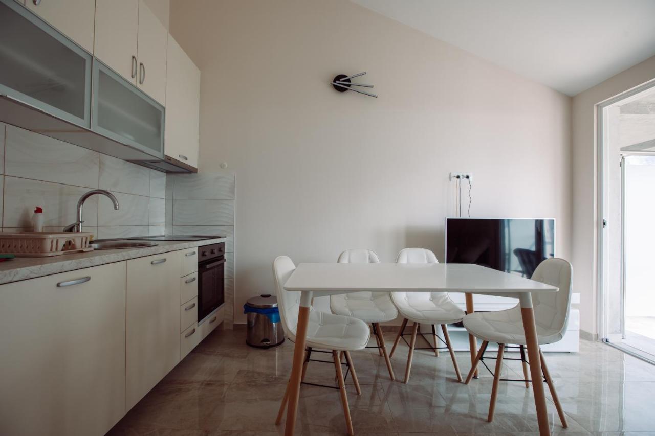 Apartmani Peko Cattaro Esterno foto