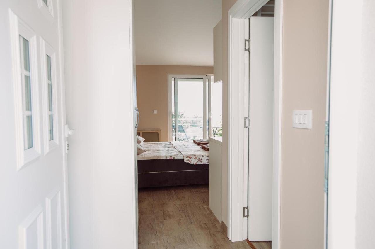 Apartmani Peko Cattaro Esterno foto